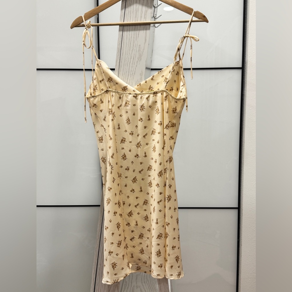 Brand New Champagne Beige Floral Cowl Neck Satin Slip Mini Dress Sleeveless - Picture 4 of 11